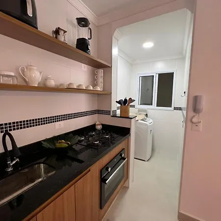 Ap Praia Das Toninhas For 5 People, 450M Beach-3